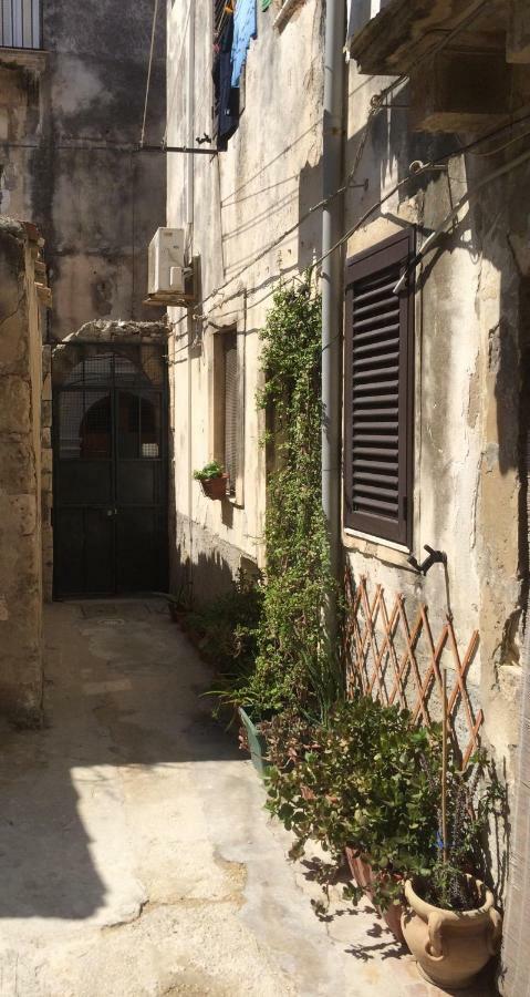 مبيت وإفطار سيراكوزا La Terrazza Sul Vicolo المظهر الخارجي الصورة