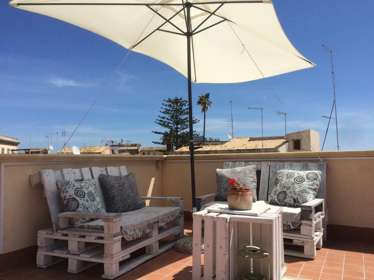 مبيت وإفطار سيراكوزا La Terrazza Sul Vicolo المظهر الخارجي الصورة