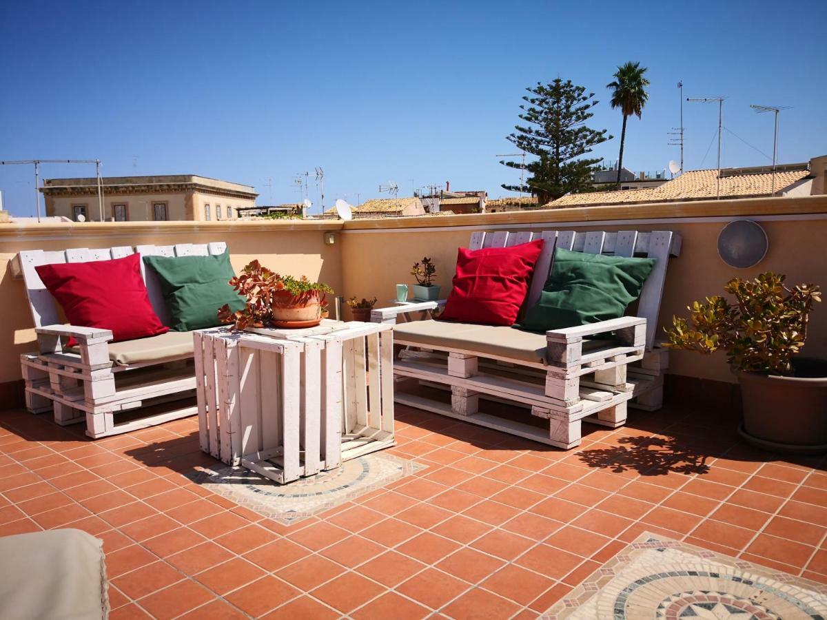 مبيت وإفطار سيراكوزا La Terrazza Sul Vicolo المظهر الخارجي الصورة